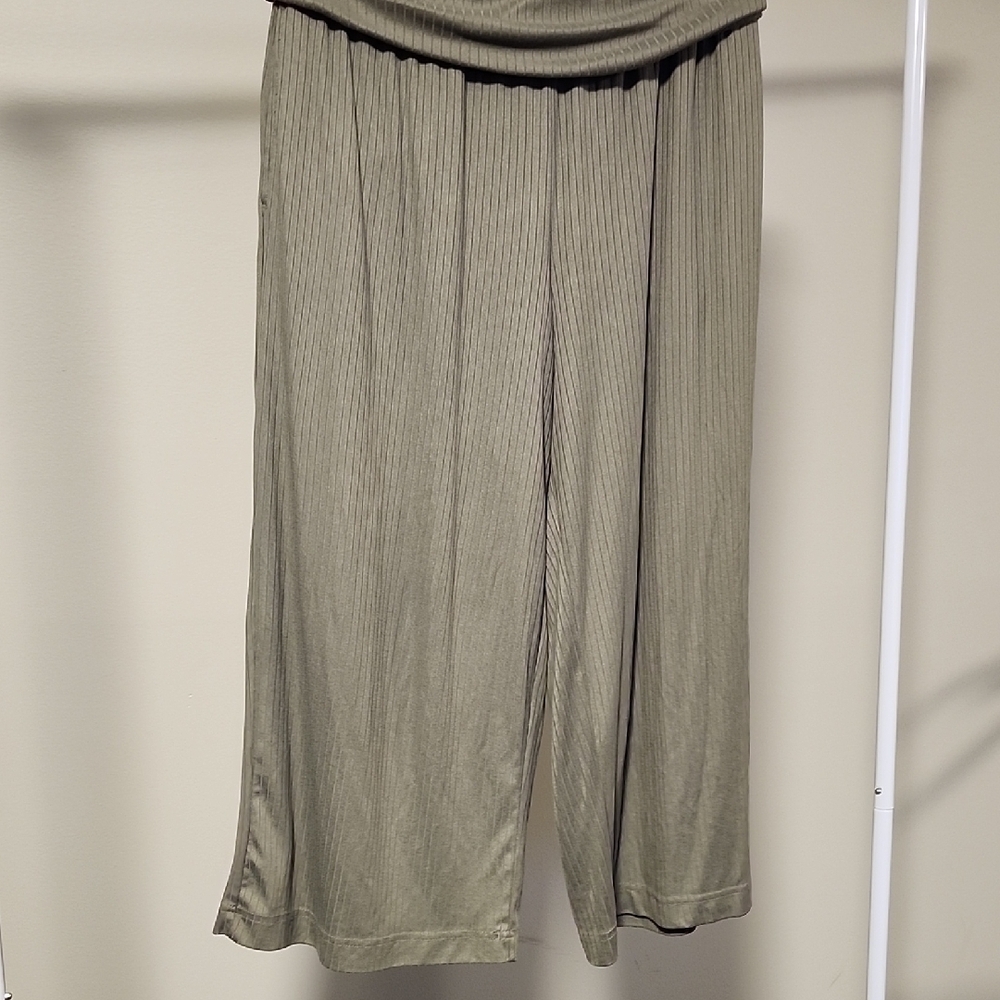 George Women's Ribbed Wide-Leg Pants